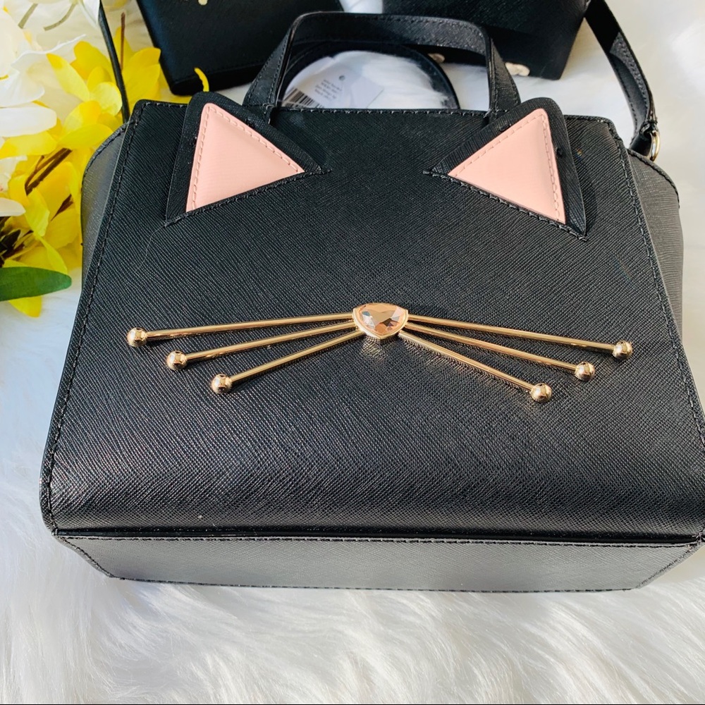 KATE SPADE MINI HAYDEN CAT PASSPORT COIN SATCHEL - Picture 3 of 8